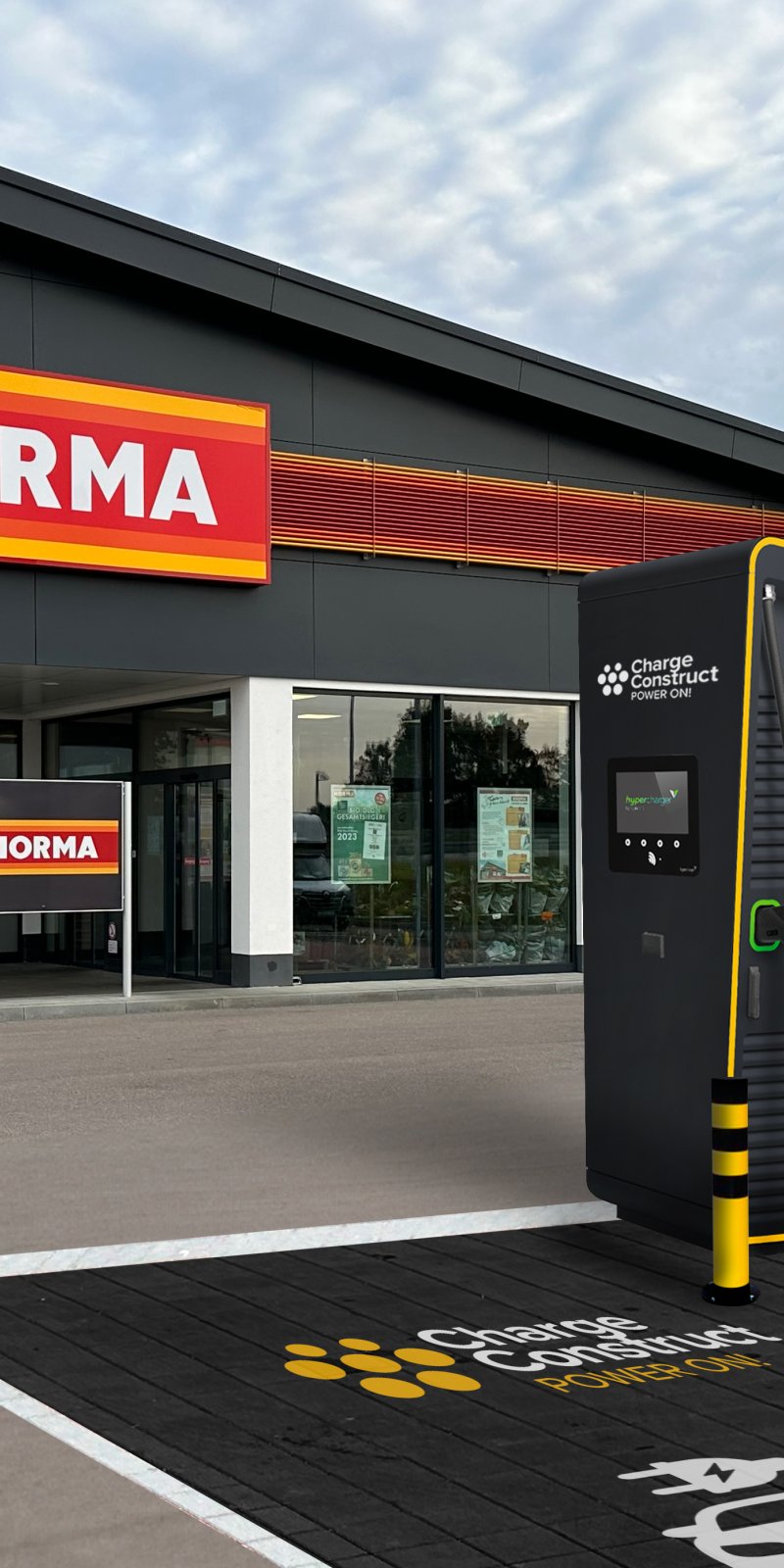 Charge Construct stattet NORMA mit Schnellladeinfrastruktur aus